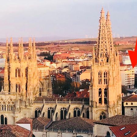 Viendo La Catedral Desde Plaza Vega Apartment Burgo Exterior foto